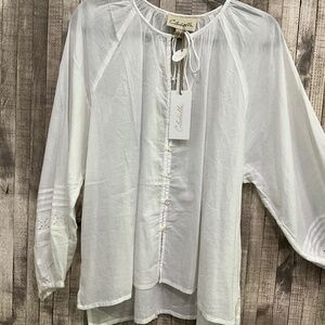 CLEOBELLA WHITE BUTTON FRONT BLOUSE NWT